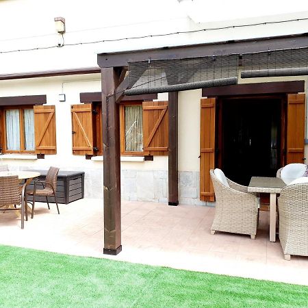 Apartamento Con Jardin Marbles Ezcaray Ngoại thất bức ảnh